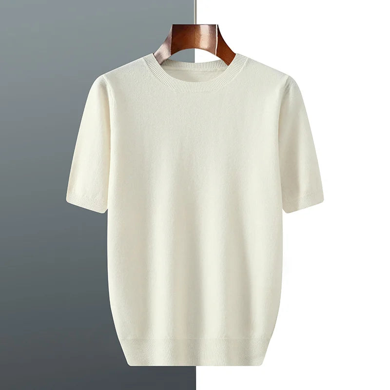 Camiseta de tricô masculina de manga curta off-white, gola redonda e caimento solto