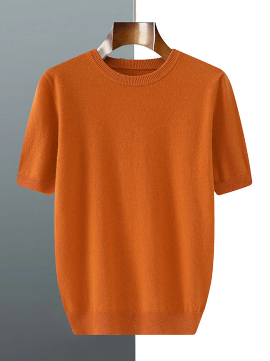 Camiseta de tricô masculina de manga curta laranja, gola redonda e caimento solto
