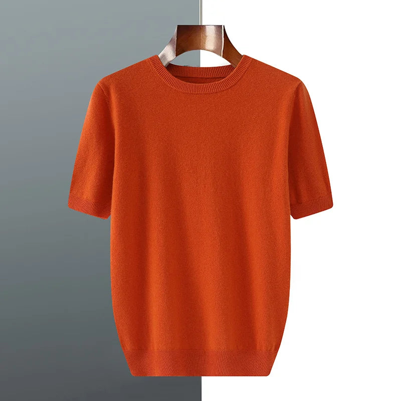 Camiseta de tricô masculina de manga curta laranja, gola redonda e caimento solto